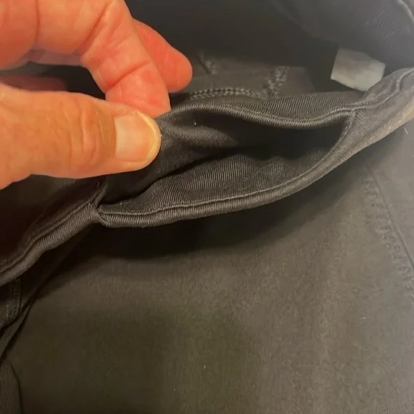 Pink Victoria’s Secret, Ultimate Black Leggings, Sz S Zippers on ankles, GUC - Picture 9 of 12